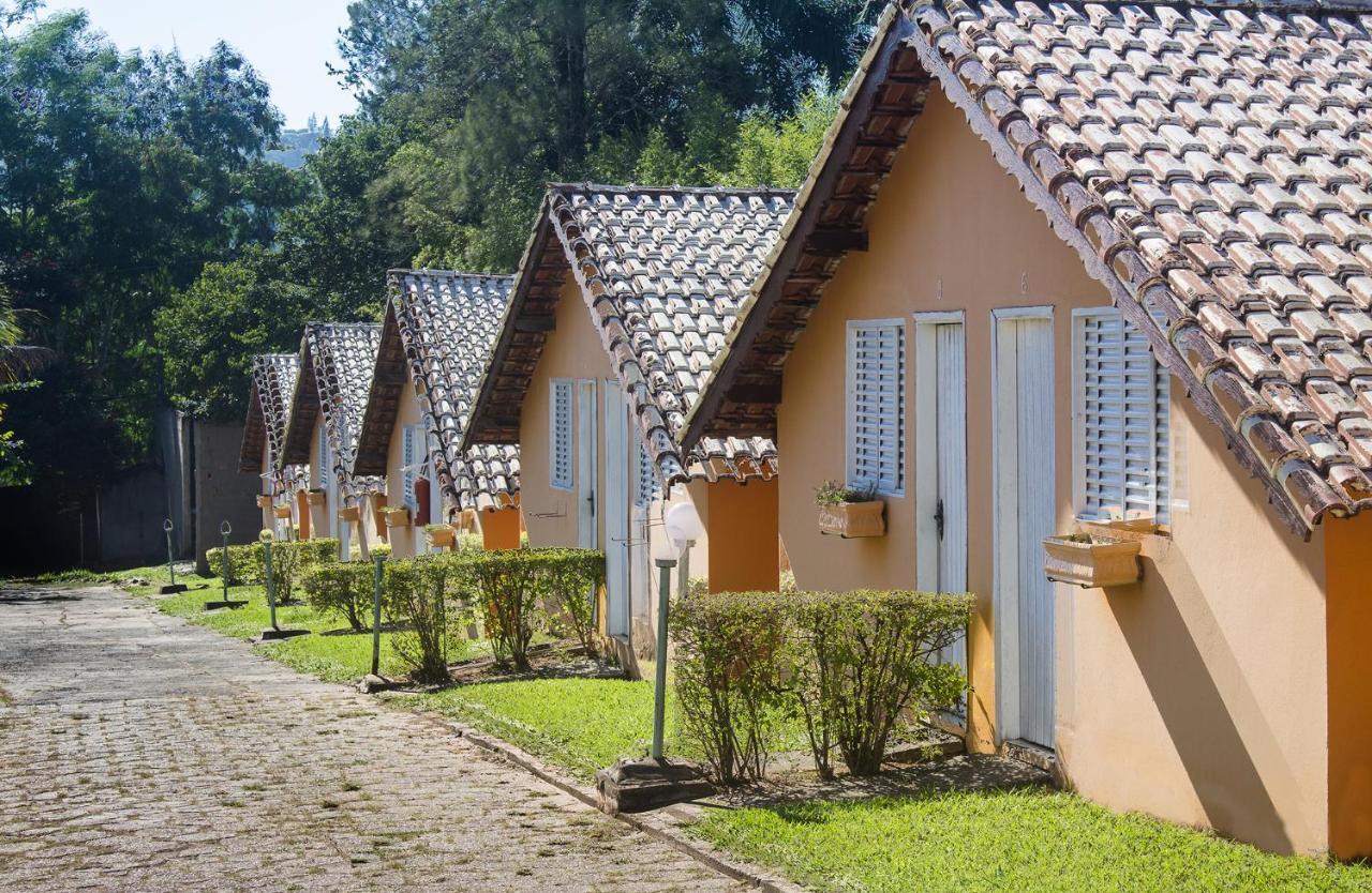 Chales Dois Amores Hotel Aguas de Sao Pedro Exterior photo
