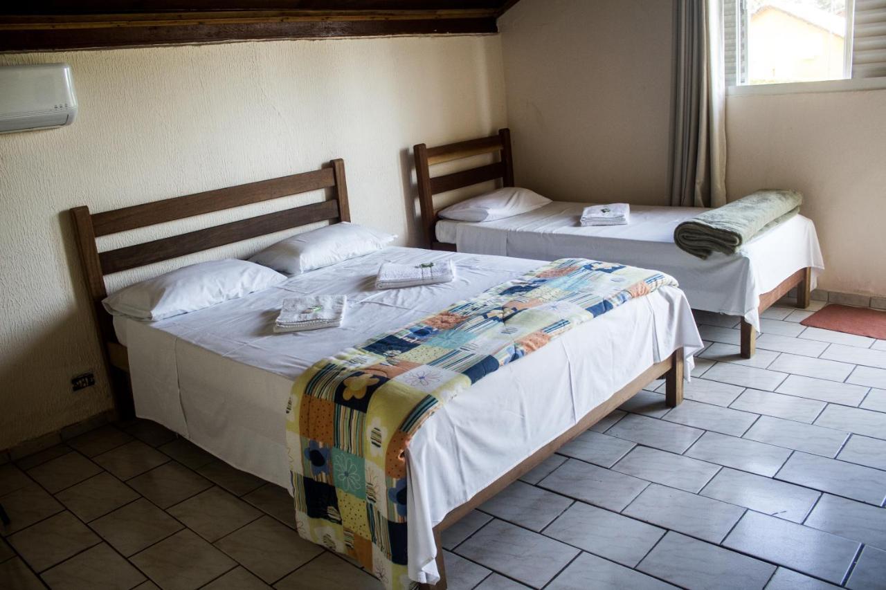 Chales Dois Amores Hotel Aguas de Sao Pedro Exterior photo